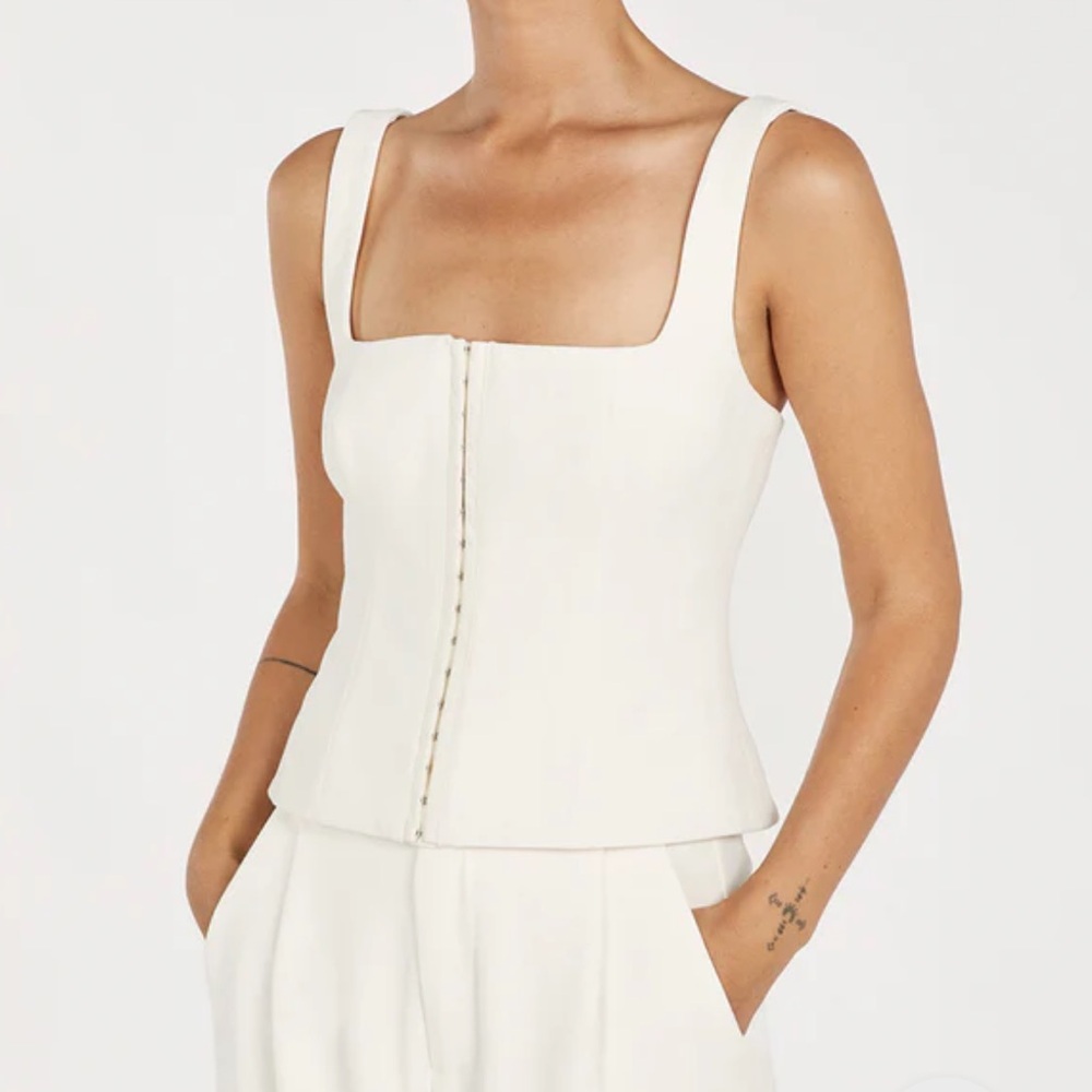 Dissh Rosa Hook & Eye Top